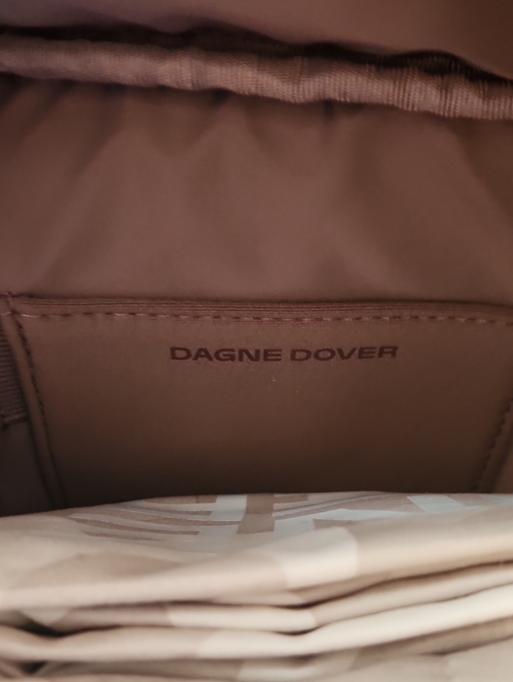 Dagne Dover Ace neoprene Fanny Pack Color: Dune - Picture 13 of 16